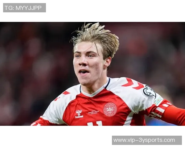 曼联连胜五场蓄发哥庆祝一周年晒视频展现不剪发的决心