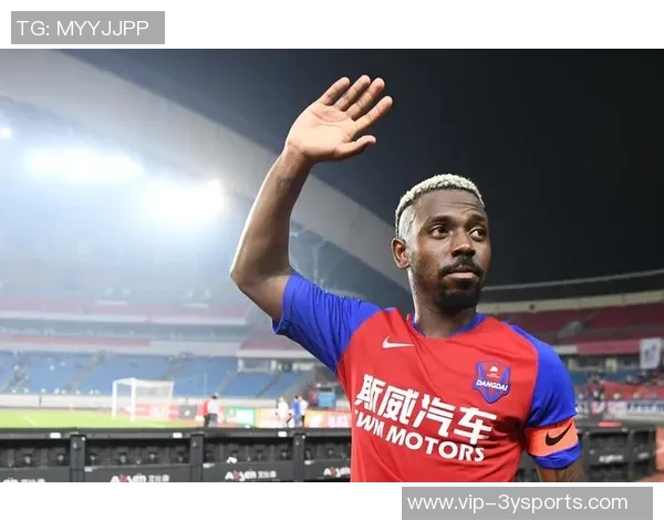 拜仁签下冈比亚18岁前锋恩迪亚耶进行租借仅参与一线队训练