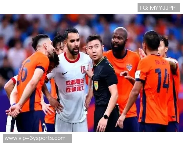 成都蓉城宣布德尔加多租借到期不再续约球员将回归山东泰山