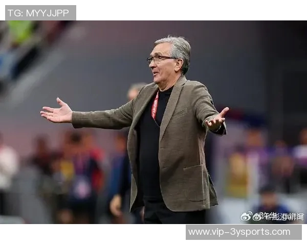 斯普利特执教表现不佳频遭对手主帅压制难以逆转局面