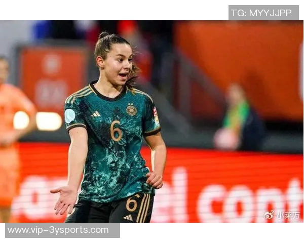 日本女足国脚谷川萌萌子与拜仁女足续约至2029年展现职业生涯新篇章